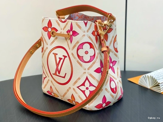 VUITTON LOUIS NÉONOÉ BB-20*20*13cm 0820